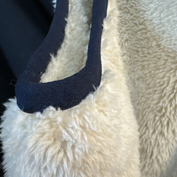 Orvis Women's Size XL Cream Sherpa Fleece Full Zip Vest Aztec Tapestry Navy Trim - Picture 5 of 10